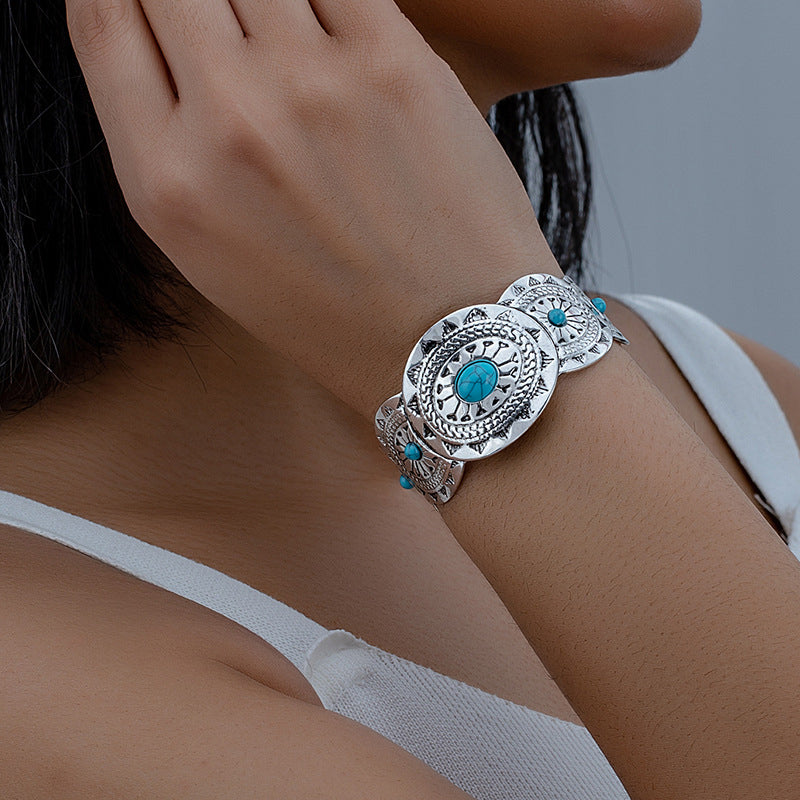 https://lena-monica.com/cdn/shop/files/SKU_01_63ac68eb-65f7-4147-a5dd-31723448e4f4_900x.jpg?v=1779849423