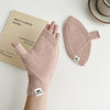 Enfärgade Varma Handskar