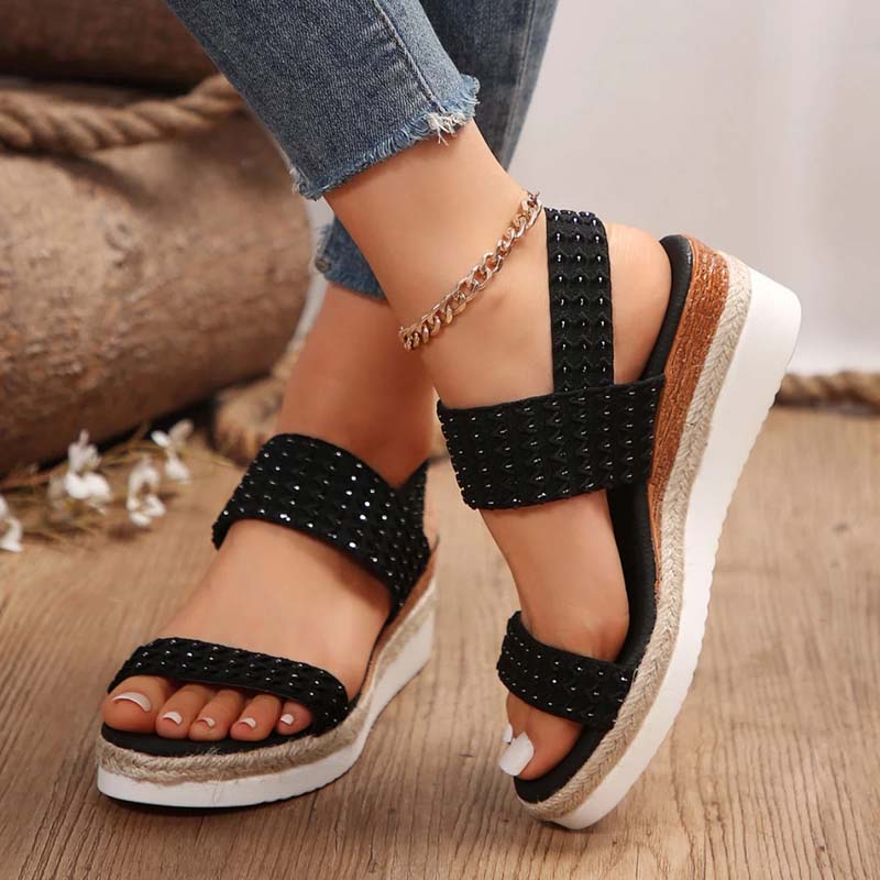 https://lena-monica.com/cdn/shop/products/13.2_a01fe2d3-ea3a-406e-b881-c7b0318e8155_900x.jpg?v=1676880370