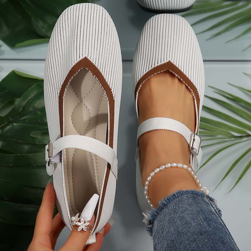 https://lena-monica.com/cdn/shop/products/13.2_a01fe2d3-ea3a-406e-b881-c7b0318e8155_900x.jpg?v=1676880370