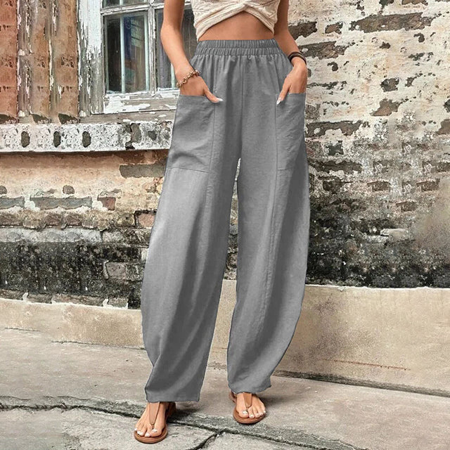 https://lena-monica.com/cdn/shop/products/13.2_a01fe2d3-ea3a-406e-b881-c7b0318e8155_900x.jpg?v=1676880370
