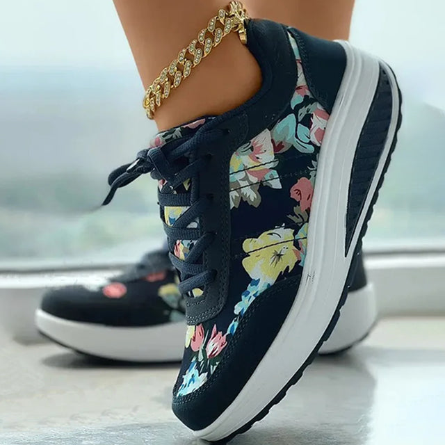 Plattform Sneakers Med Blommönster